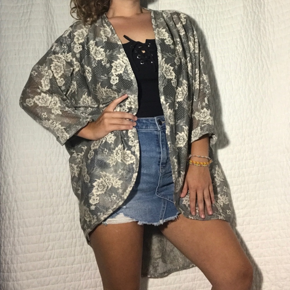 SALE💛Lacy Black and White Oversized Cardigan